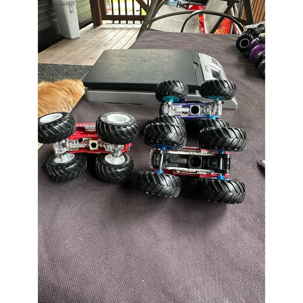 Hot Wheels Monster Trucks Lot of 3 Crate Danger VW Drag Bus Night Shifter 1:64